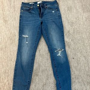 Universal thread high rise skinny jeans